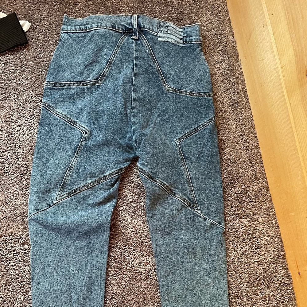 Revive denim straight leg jeans. Size 28